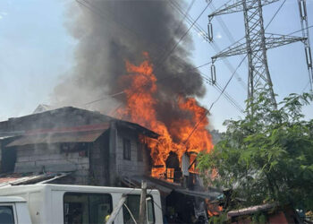 巴倫蘇埃拉市住宅區發生火災