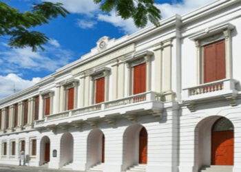 菲政府第四季度本地借貸大幅削減