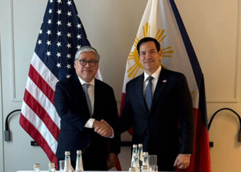 馬納洛晤盧比奥 討論南海與經濟