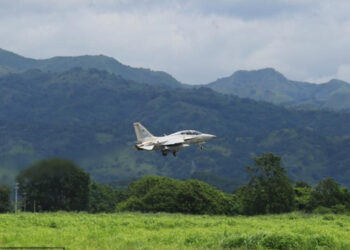菲空軍戰機失踪 載有兩名飛行員