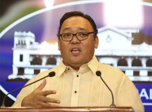 移民局:前總統發言人羅克逃美被截