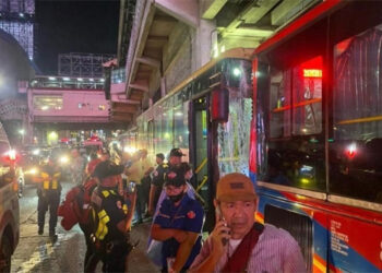 艾莎大道兩巴士相撞 31 人受傷