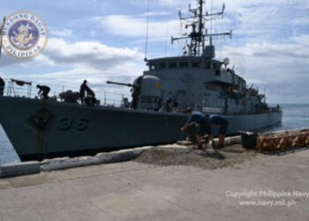 菲軍艦完成爭議環礁巡邏任務