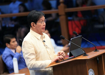 拉克森將擔任藍絲帶委員會主席