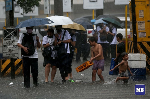 蒂諾颶風　25000多所學校受威脅