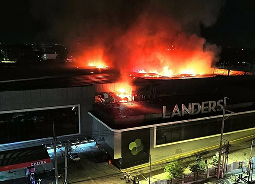 奎松超市火災 火警升至五級