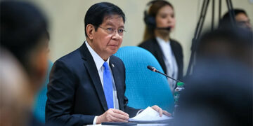 拉克森：島民受苦　辯論無益