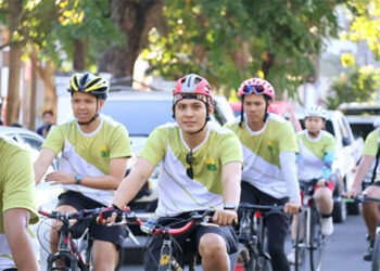 節能減排　推行自行車上班