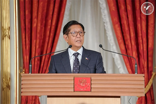 馬科斯感謝日本幫助應對垃圾火災